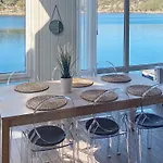 Semesterbostad 5 Star In Urangsvag Steinsbo
