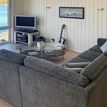 Tatil Evi 5 Star Holiday Home In Urangsvag *