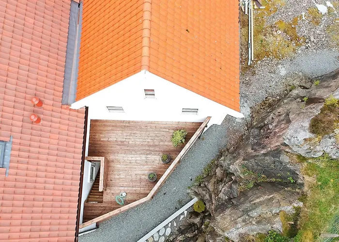 Feriehus 6 Person In Urangsvag Steinsbo