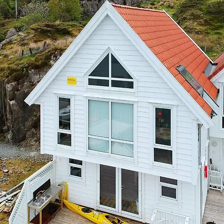 Holiday home Urangsvåg V * Steinsbo